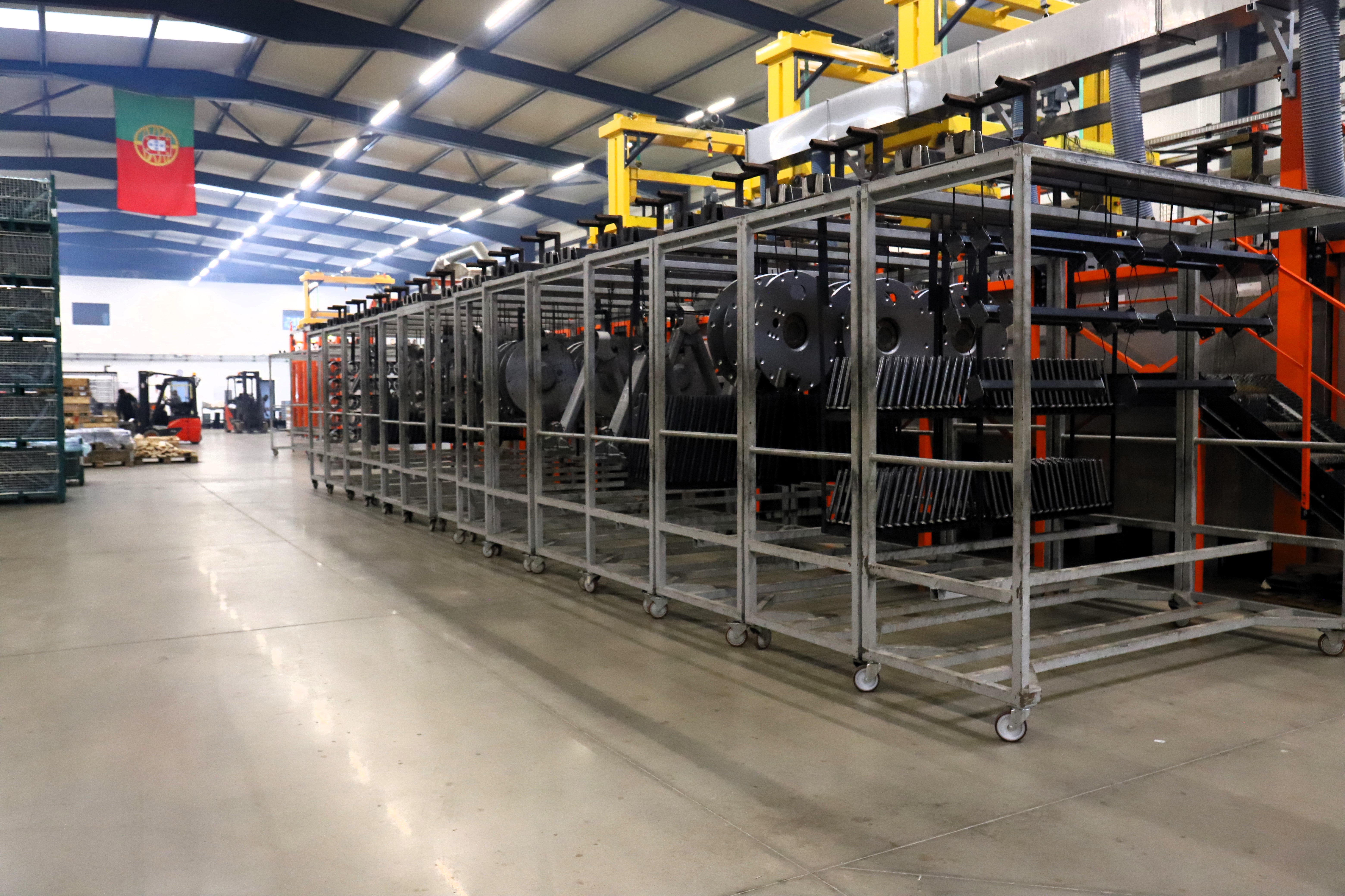 Cataforese — vista geral da linha de produção